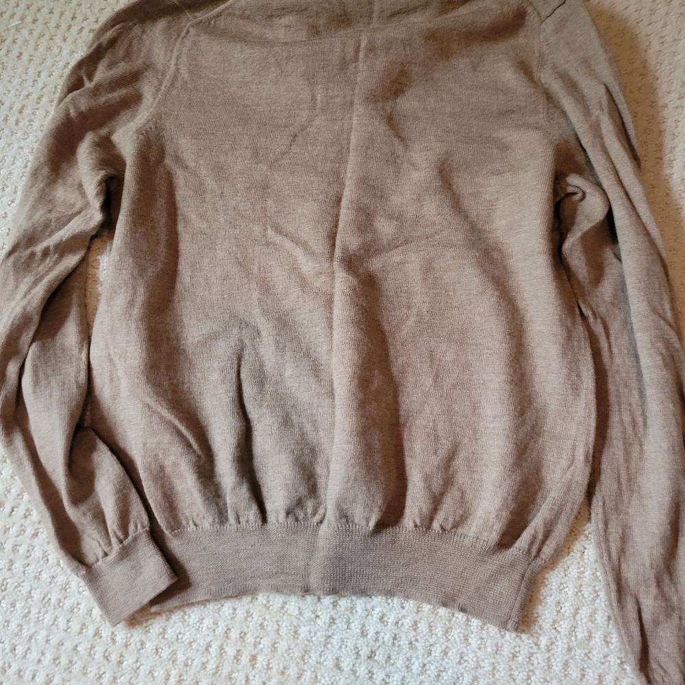 Merino wool pullover sweater - Picture 3 of 3